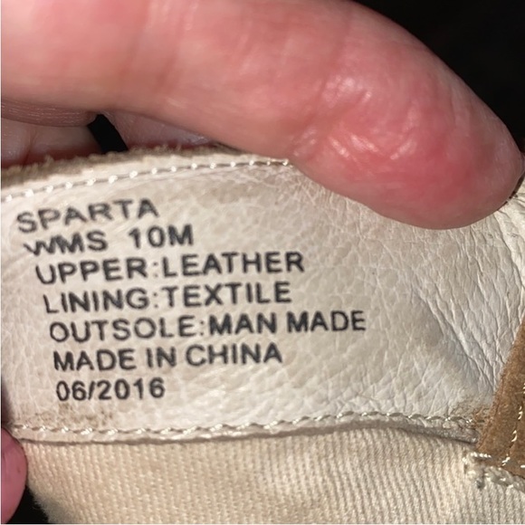 Kenneth Cole Woman's SPARTA Cognac Brown
Suede Heeled Ankle Boot Booties - Picture 8 of 9